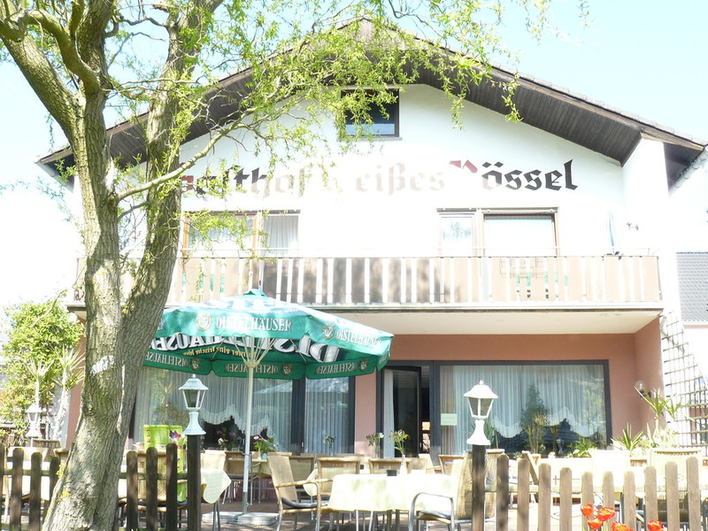 terrasse Weißes Rössel Wertheim/Mondfeld
